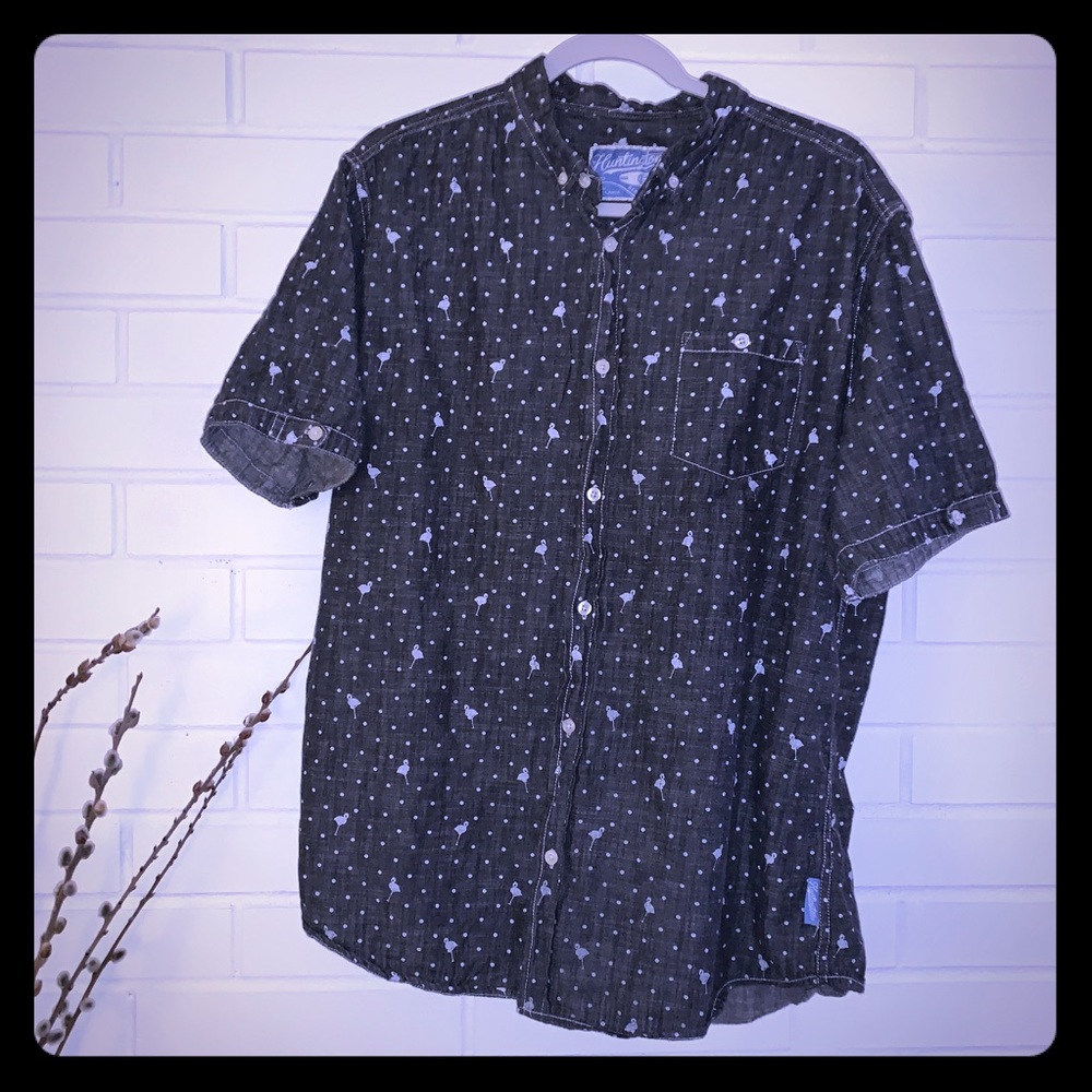 3/$25 Huntington Beach Club Short Sleeve Button S
